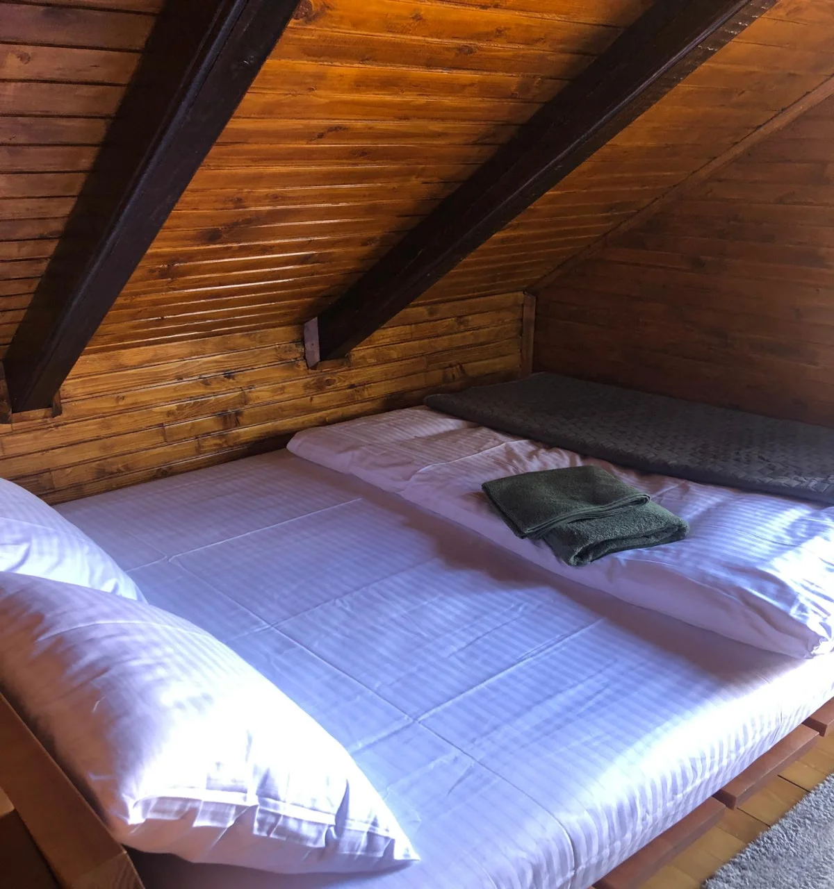 3+1 дуплекс 106 м2, сад 200 м2 в Колашине