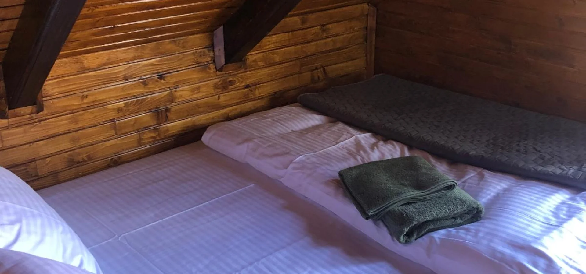 3+1 дуплекс 106 м2, сад 200 м2 в Колашине