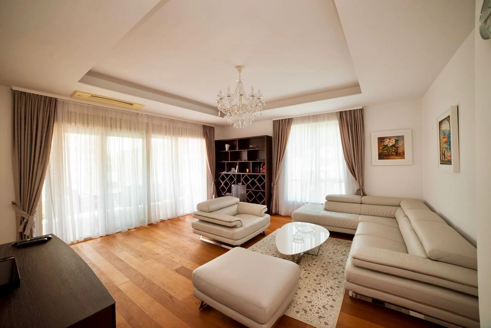 Luxury 2 bedroom apartment for rent in the very center of Budva