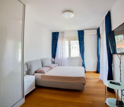 Luxury 2 bedroom apartment for rent in the very center of Budva