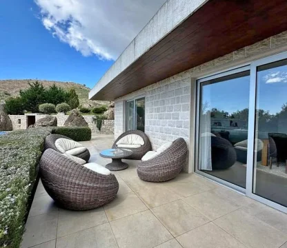 Comfortable Spacious Villa in Becici for rent