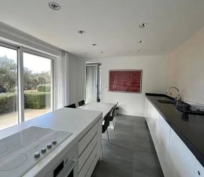 Comfortable Spacious Villa in Becici for rent