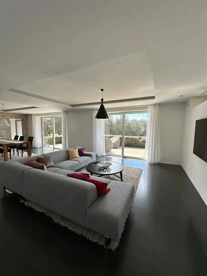 Comfortable Spacious Villa in Becici for rent