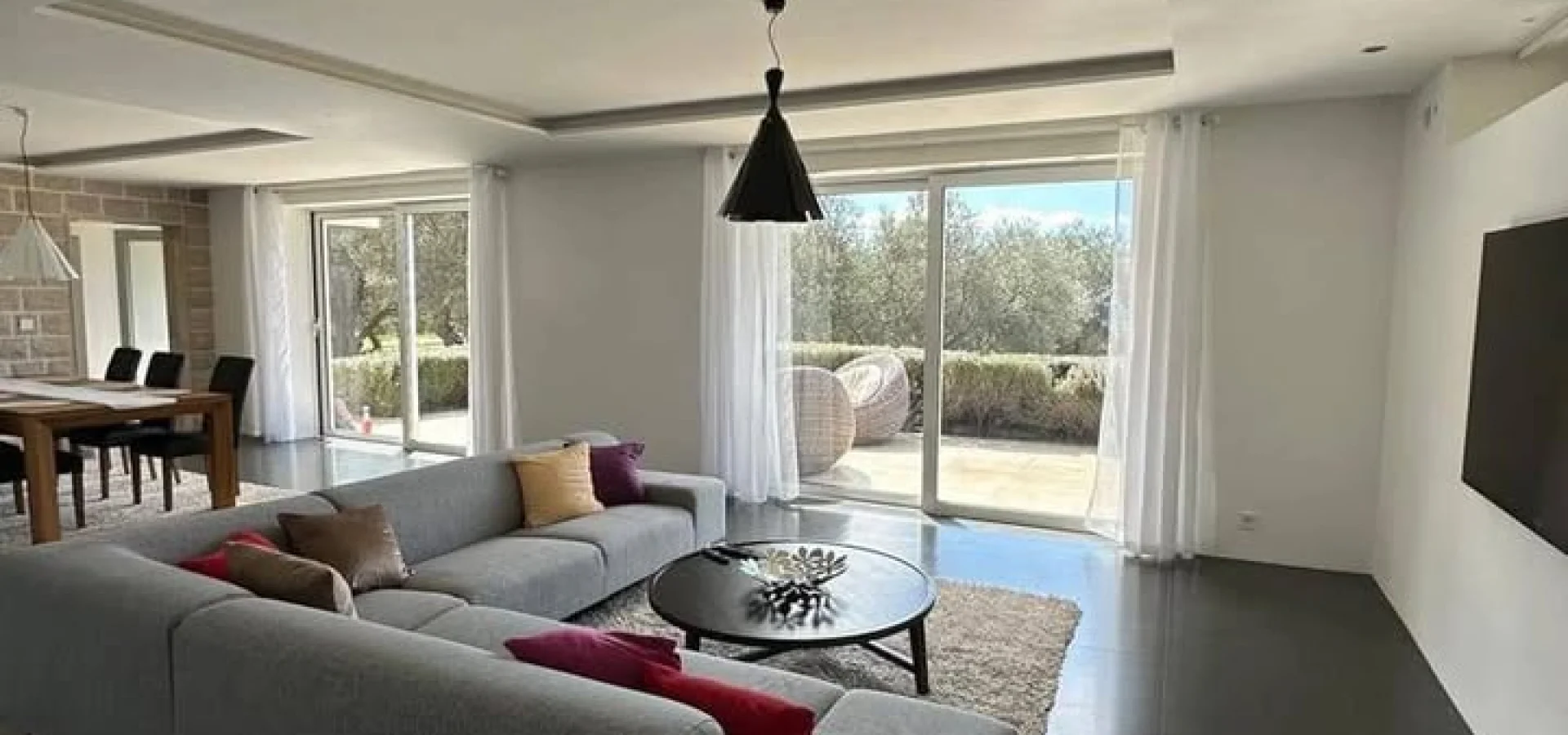 Comfortable Spacious Villa in Becici for rent