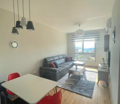 1+1 Annual rental apartment with sea view in Becici