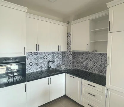 1+1 Annual rental apartment with sea view in Becici