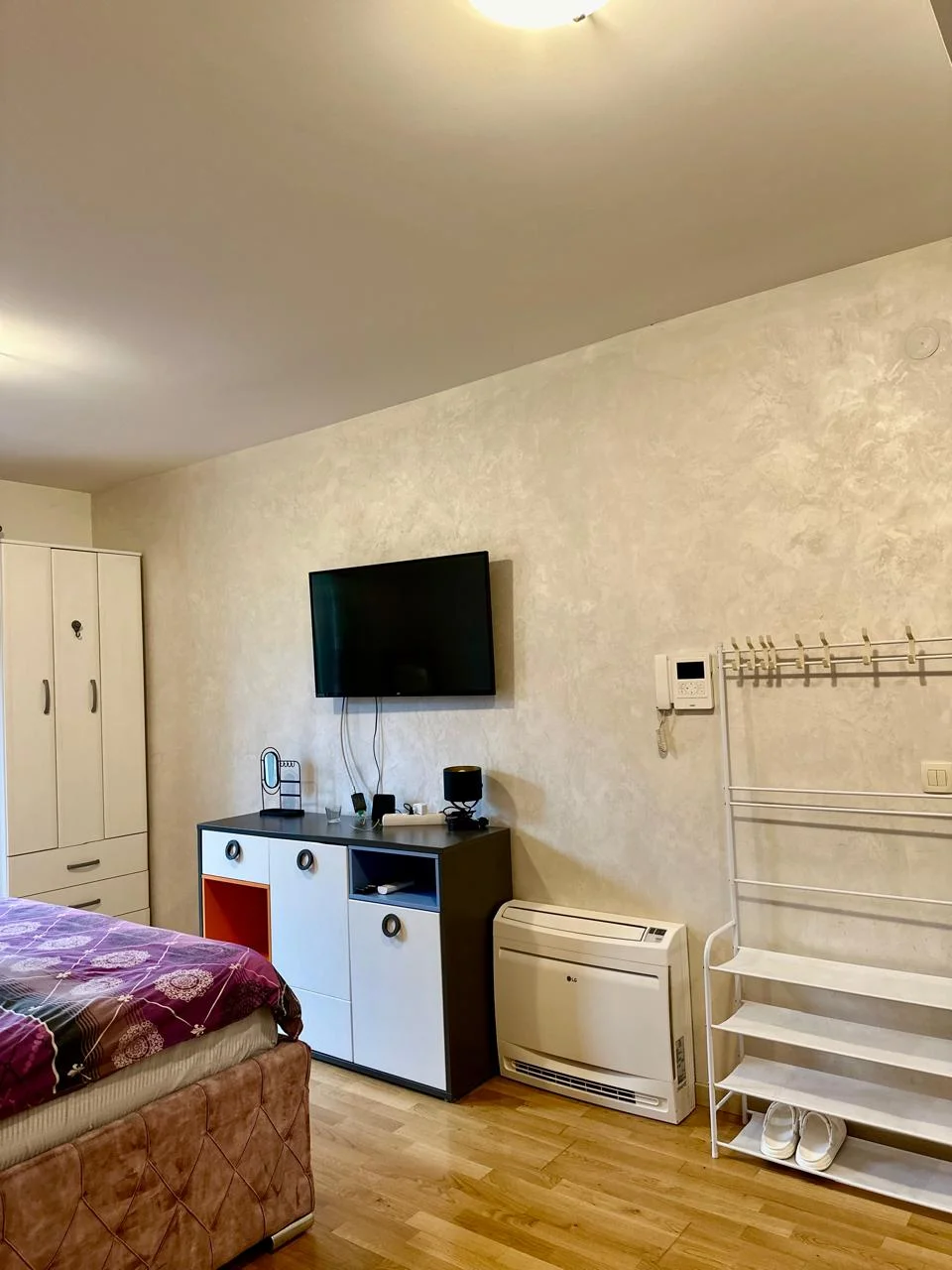 Studio apartment for rent in Budva