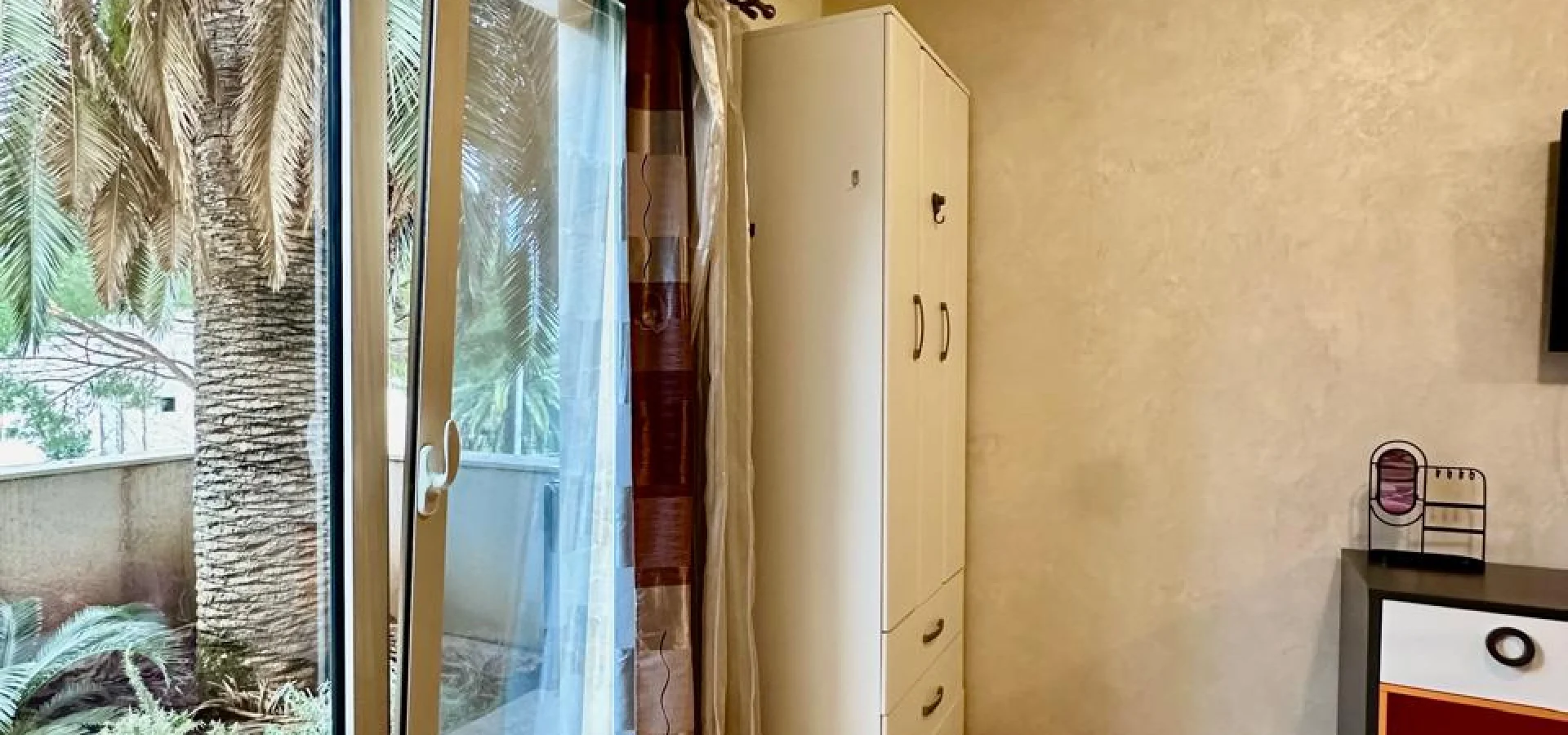 Studio apartment for rent in Budva