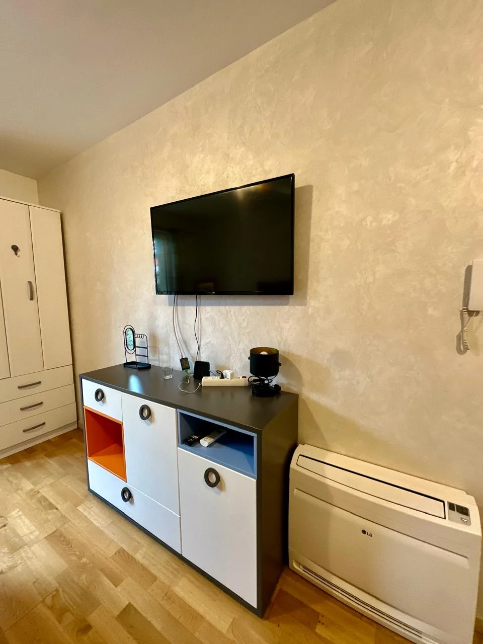 Studio apartment for rent in Budva