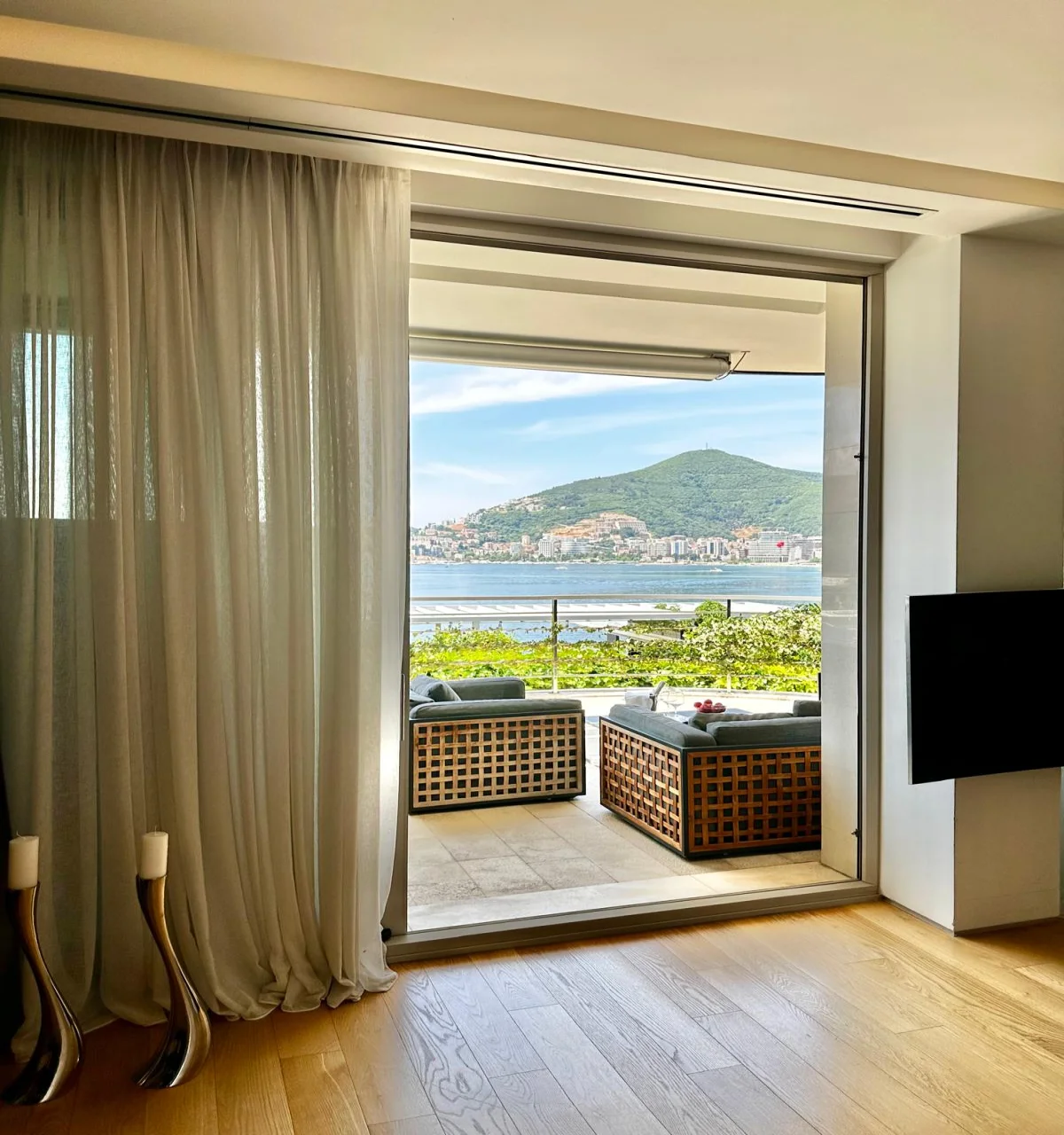 Luxury Ground Floor 2+1 Apartment with Sea View in Dukley Gardens - 159 m²