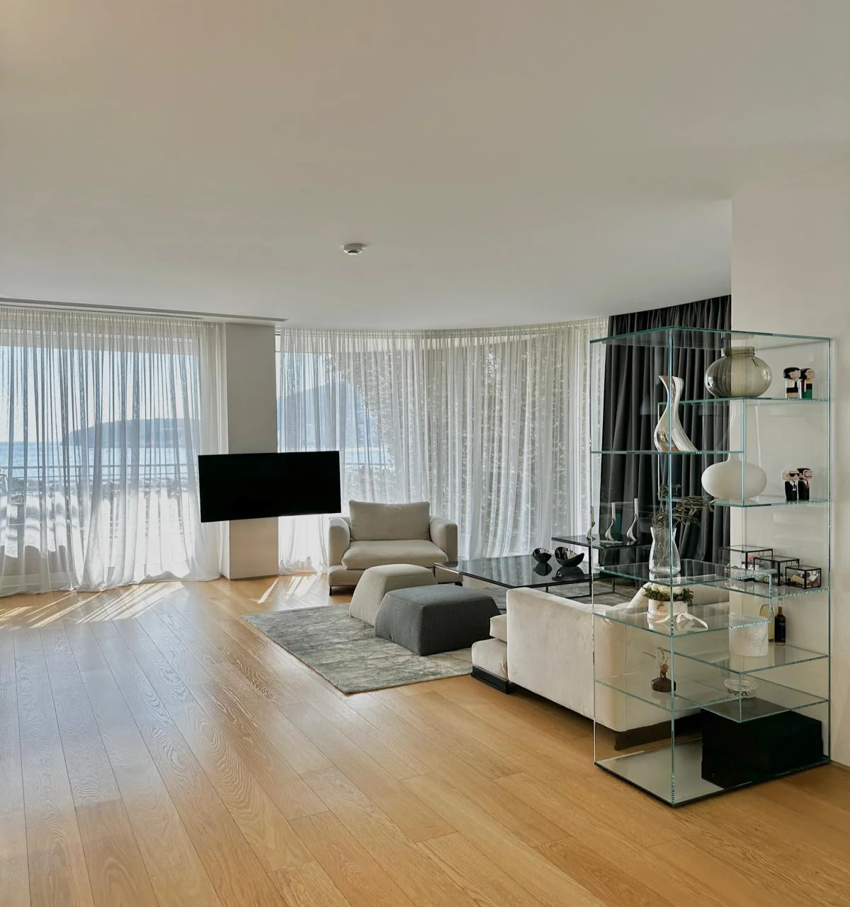 Luxury Ground Floor 2+1 Apartment with Sea View in Dukley Gardens - 159 m²
