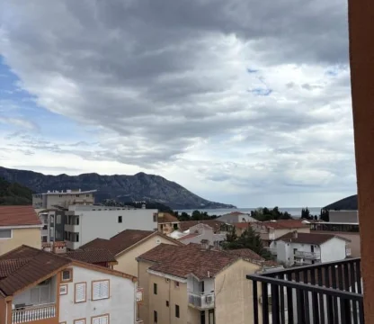  Budva  da yeni binada stüdyo daire 