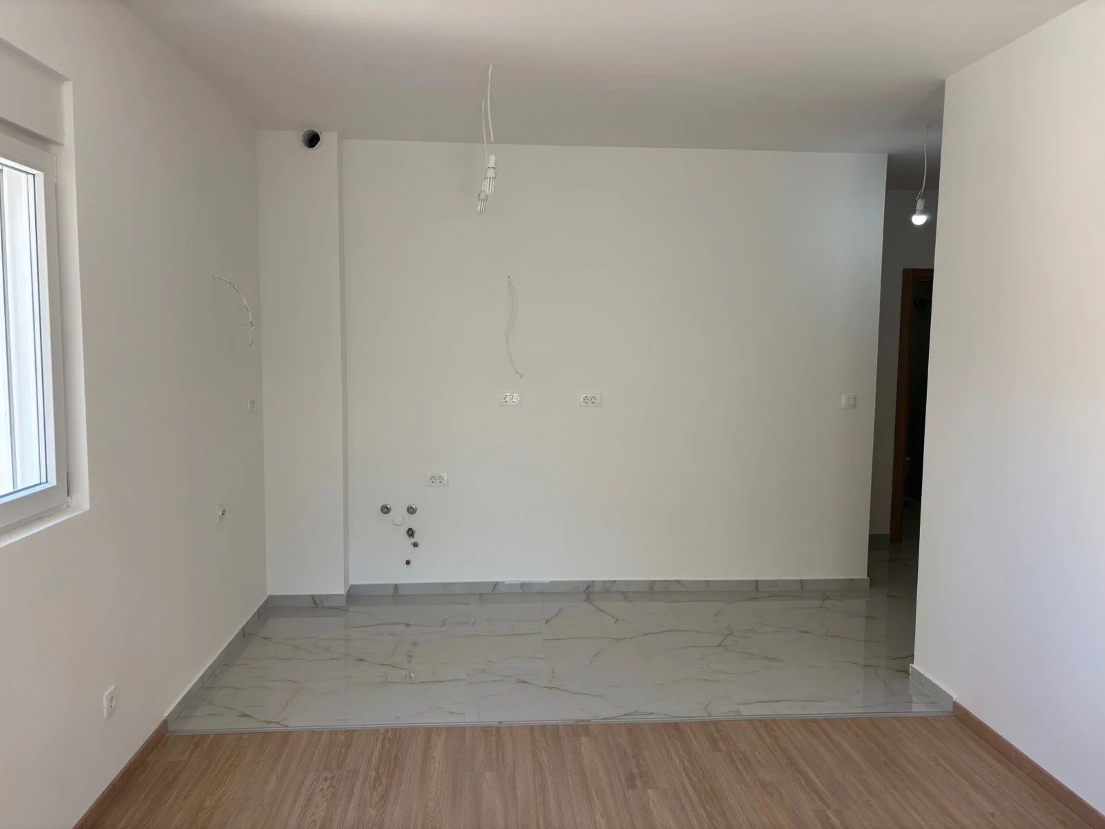 Budva'da yeni binada 1+1 satılık  daire 