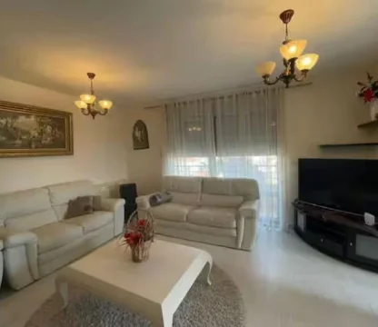 2+1 apartment opposite Splendid hotel in Budva becici