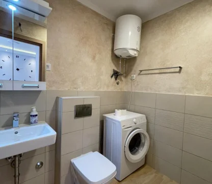 2+1 luxury apartment for rent in Budva