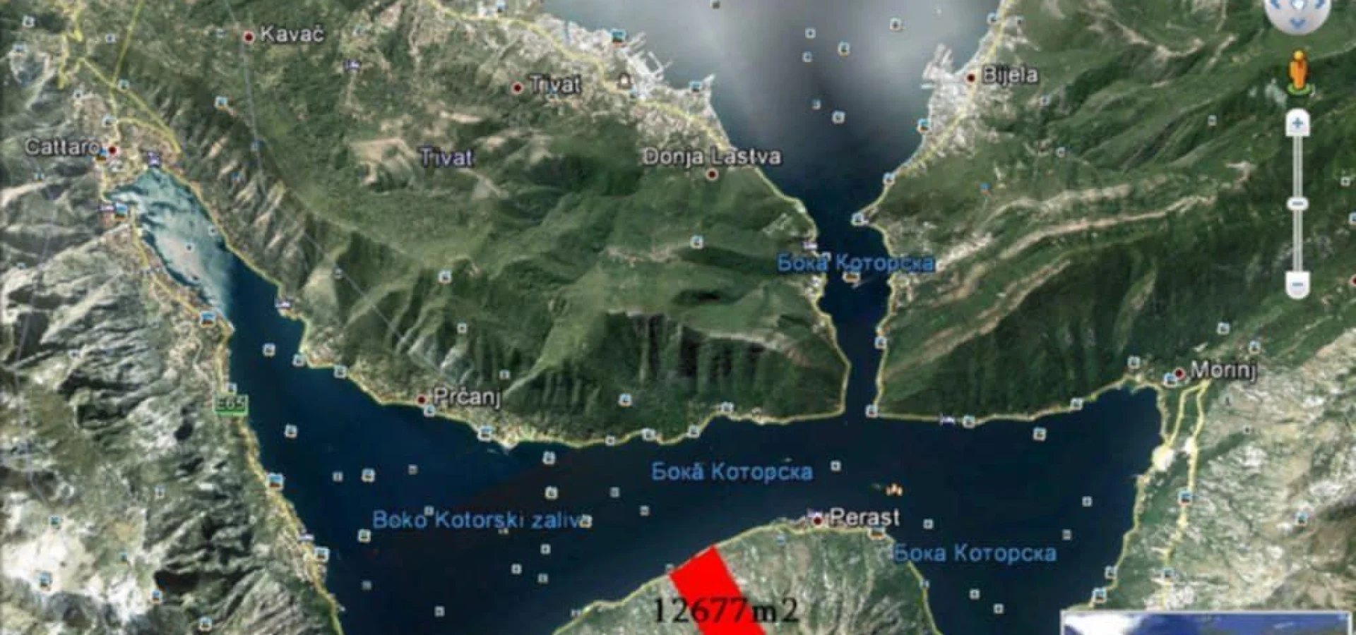 Land for sale by the sea in Kotor Perast