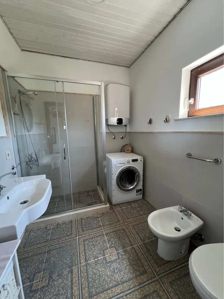 Kotor krımovice de satılık ev