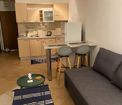 Budva, da satılık  stüdyo daire