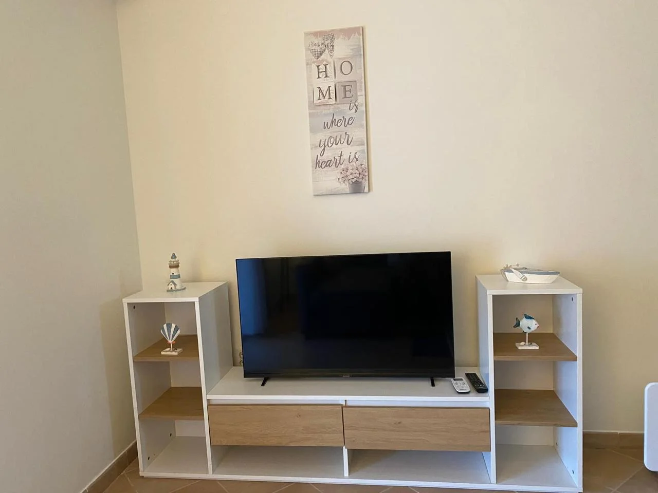 Budva, da satılık  stüdyo daire