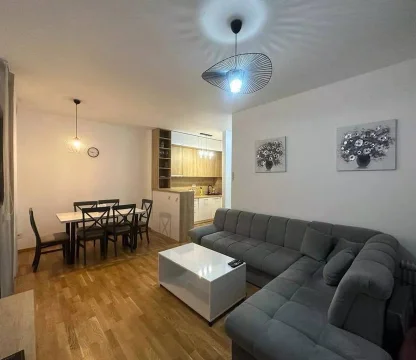 Beciçi'de satılık 2 + 1 daire 