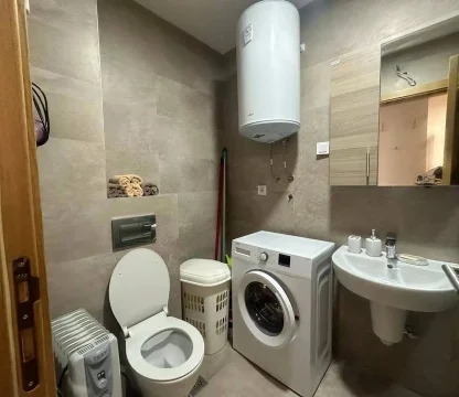 Beciçi'de satılık 2 + 1 daire 