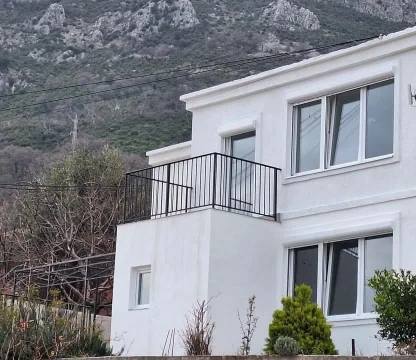 Bar city'de satılık villa