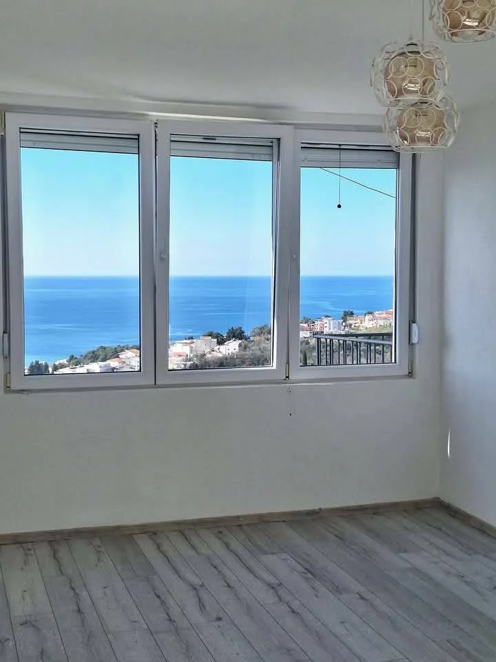 Bar city'de satılık villa