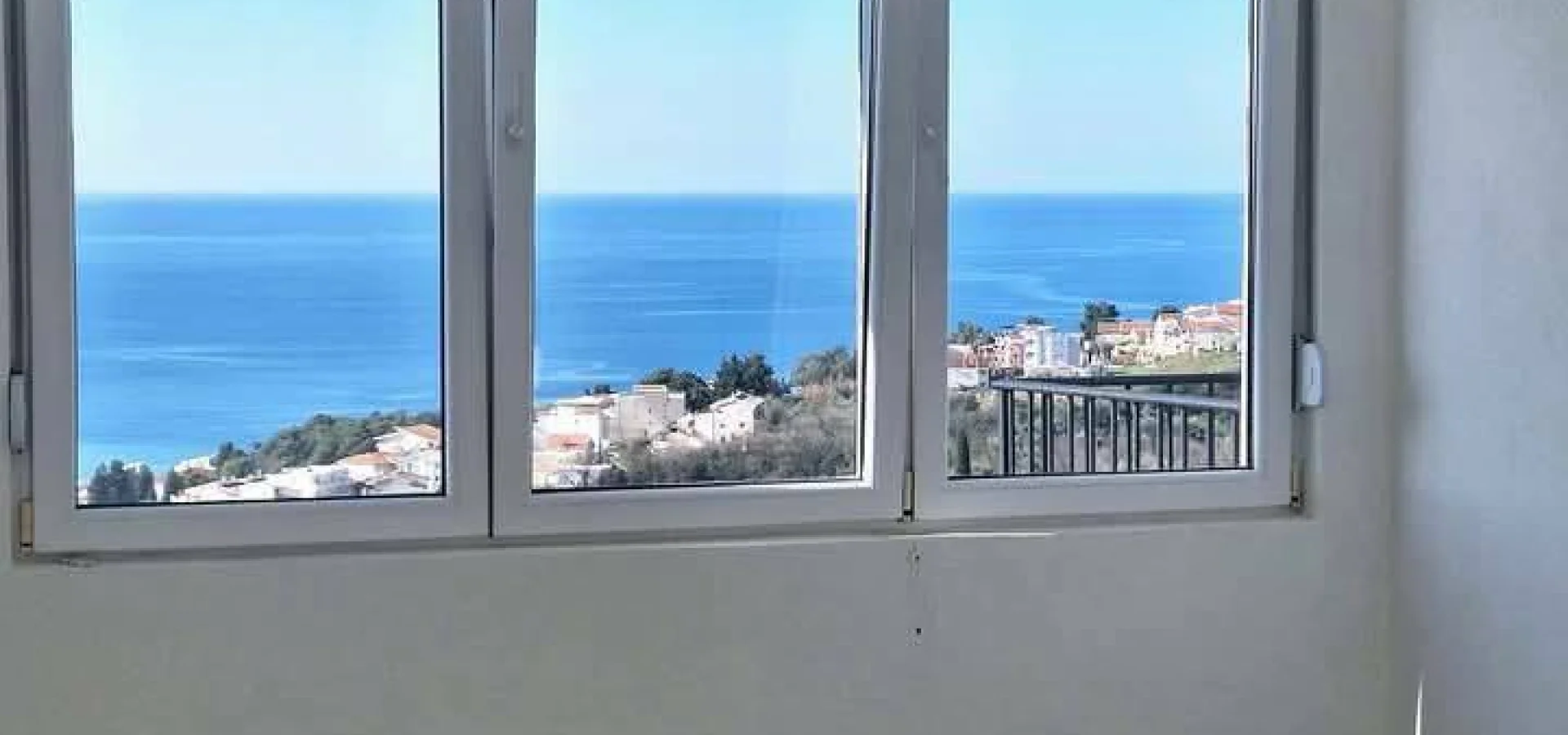 Bar city'de satılık villa