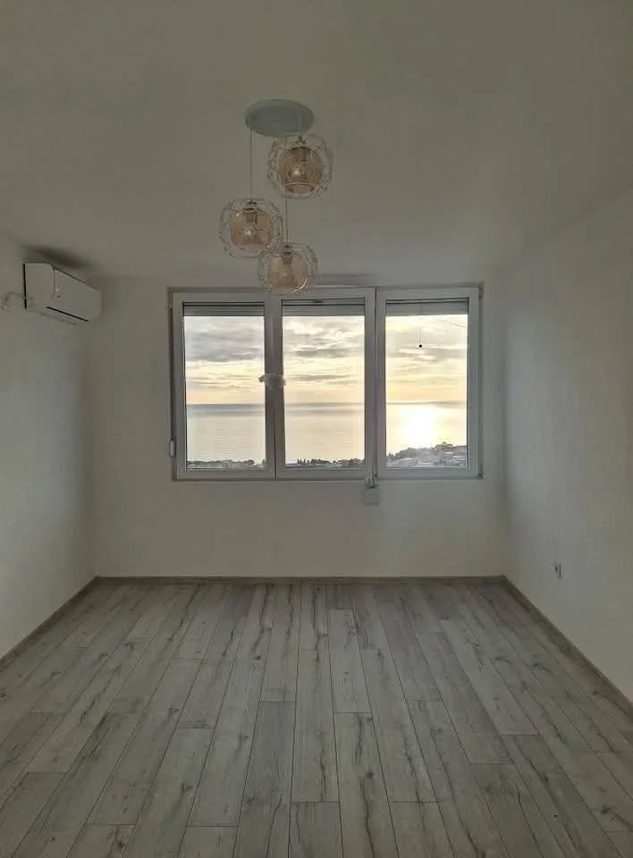 Bar city'de satılık villa