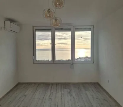 Bar city'de satılık villa