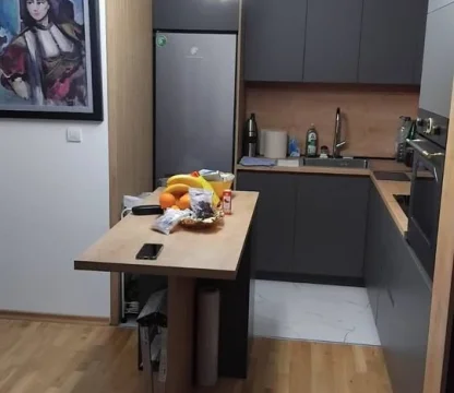 Budva’da yeni bina da 1 + 1 satılık daire