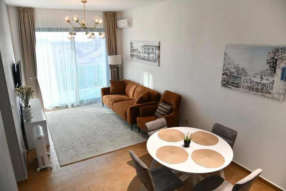 Beciçi de konforlu Geniş 1 + 1 satılık daire