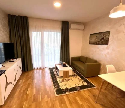 Beciçi de 1 + 1 satılık daire