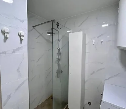 Beciçi de 1 + 1 satılık daire