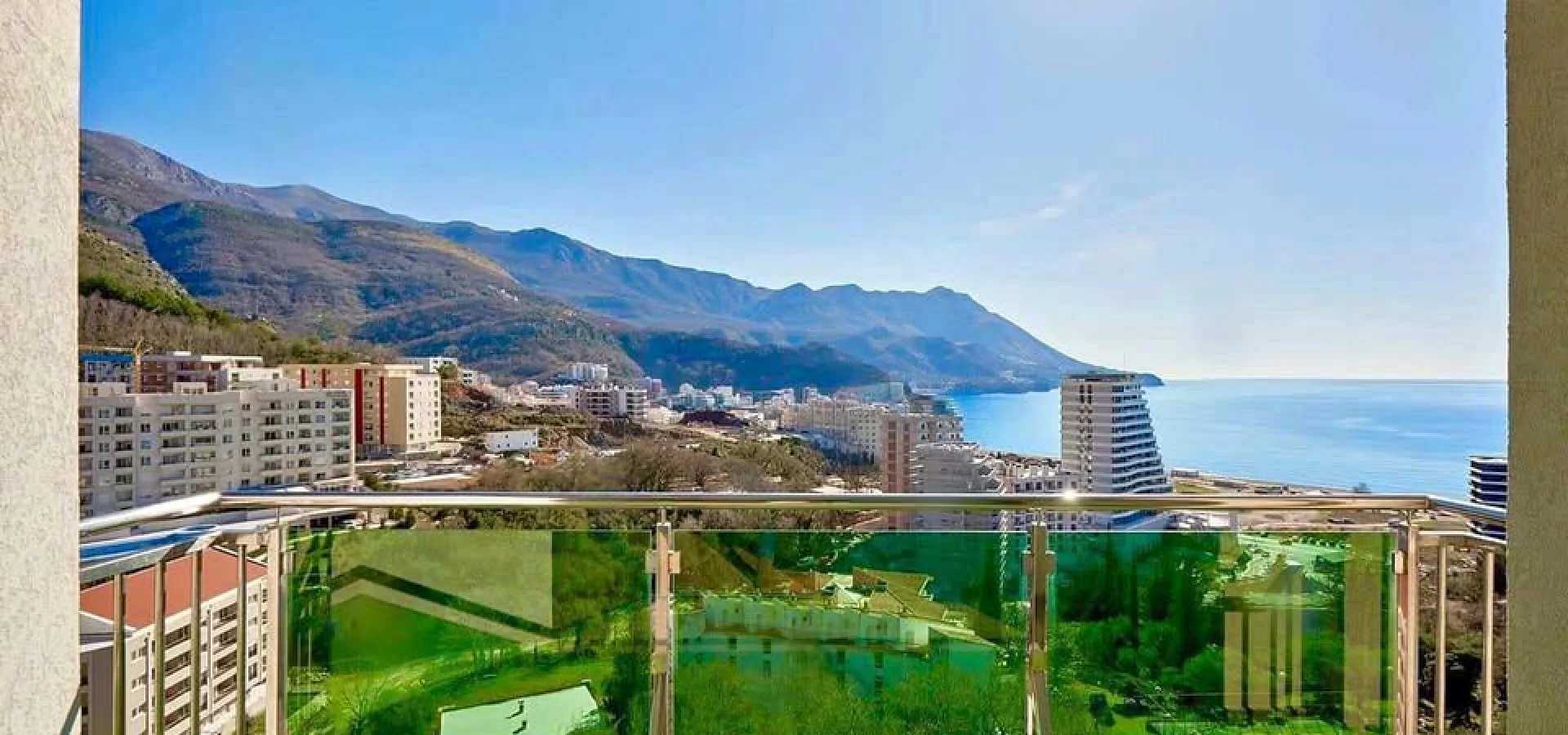 Beciçi de muhteşem deniz manzaralı 2 + 1 satılık daire