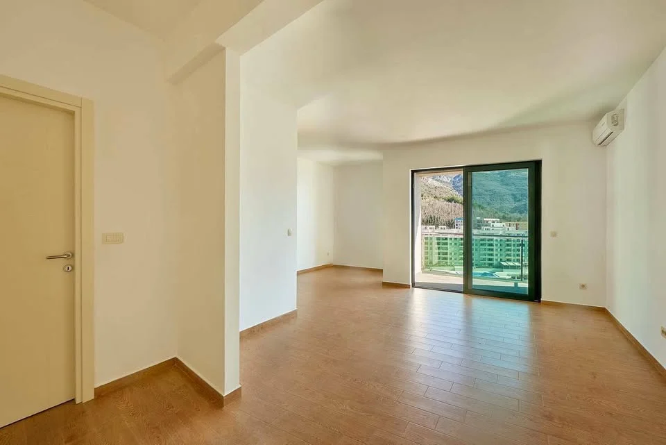 Beciçi de muhteşem deniz manzaralı 2 + 1 satılık daire