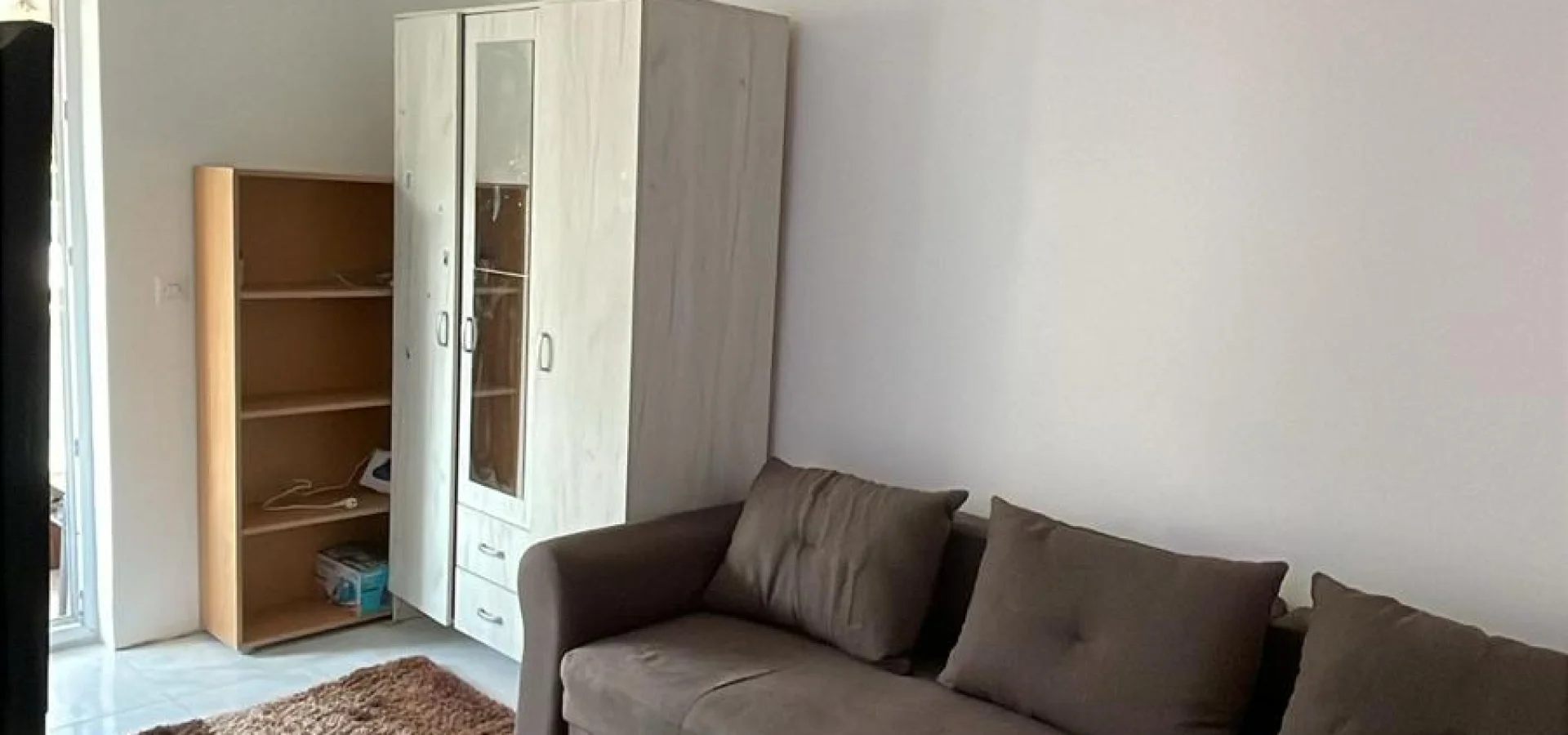 Budva'da stüdo daire merkeze ve sahile yakın