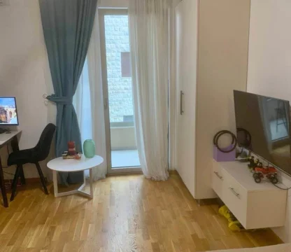 Becici'deki Wow Binasında Stüdyo Daire