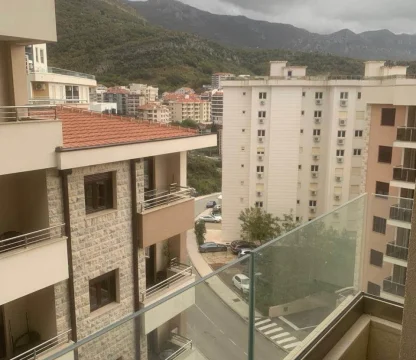 Becici'deki Wow Binasında Stüdyo Daire