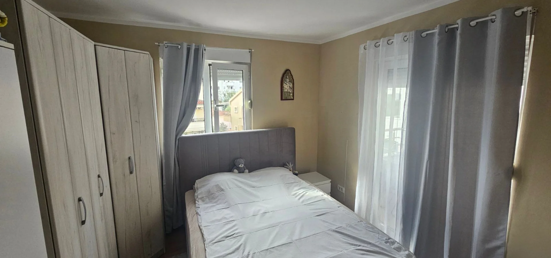 Budva'da New School yakınlarında 1 + 1 daire