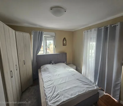 Budva'da New School yakınlarında 1 + 1 daire