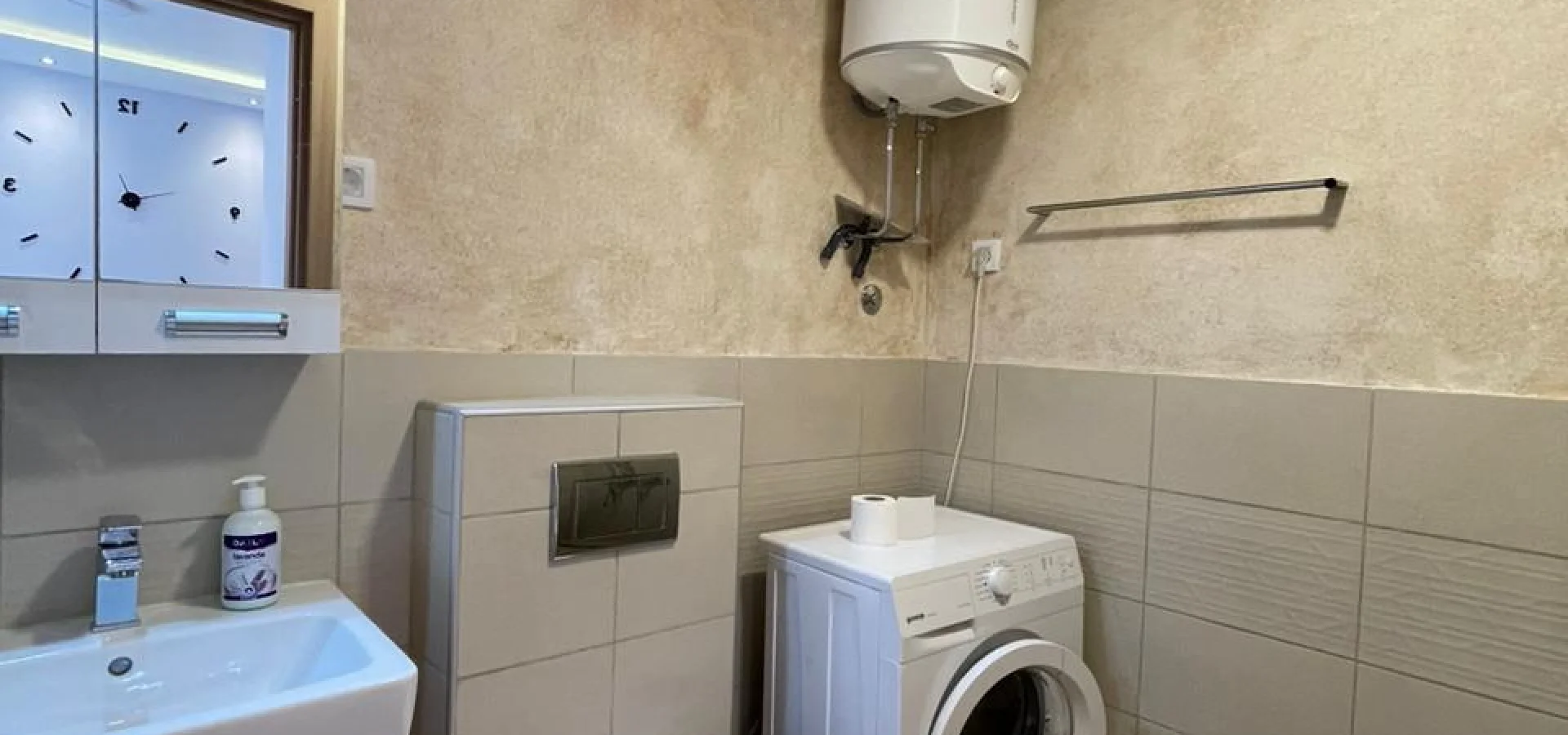 Budva'da 1 + 1 daire Old Backery