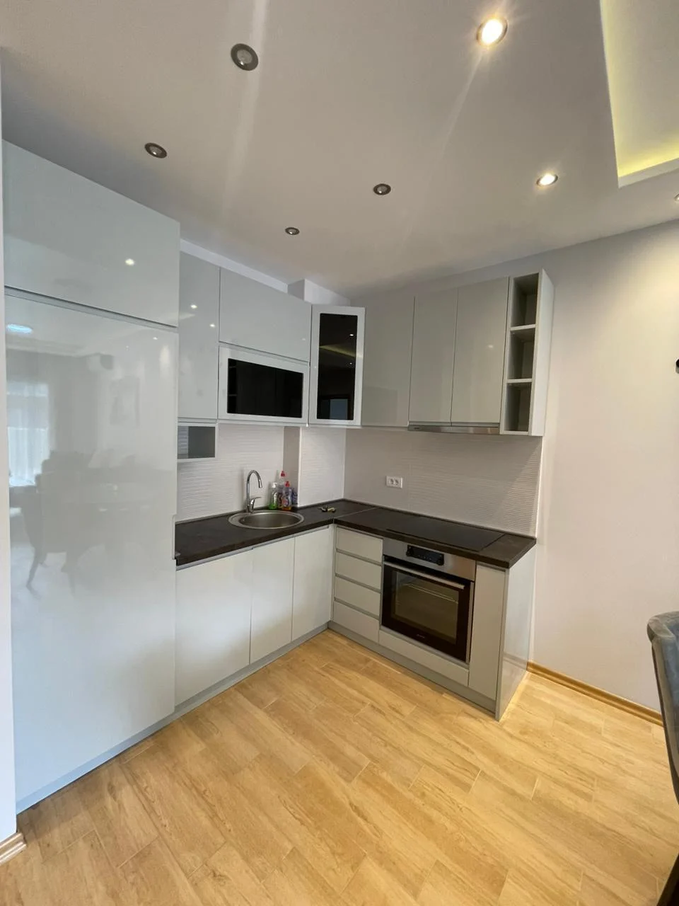 Budva'da 1 + 1 daire Old Backery