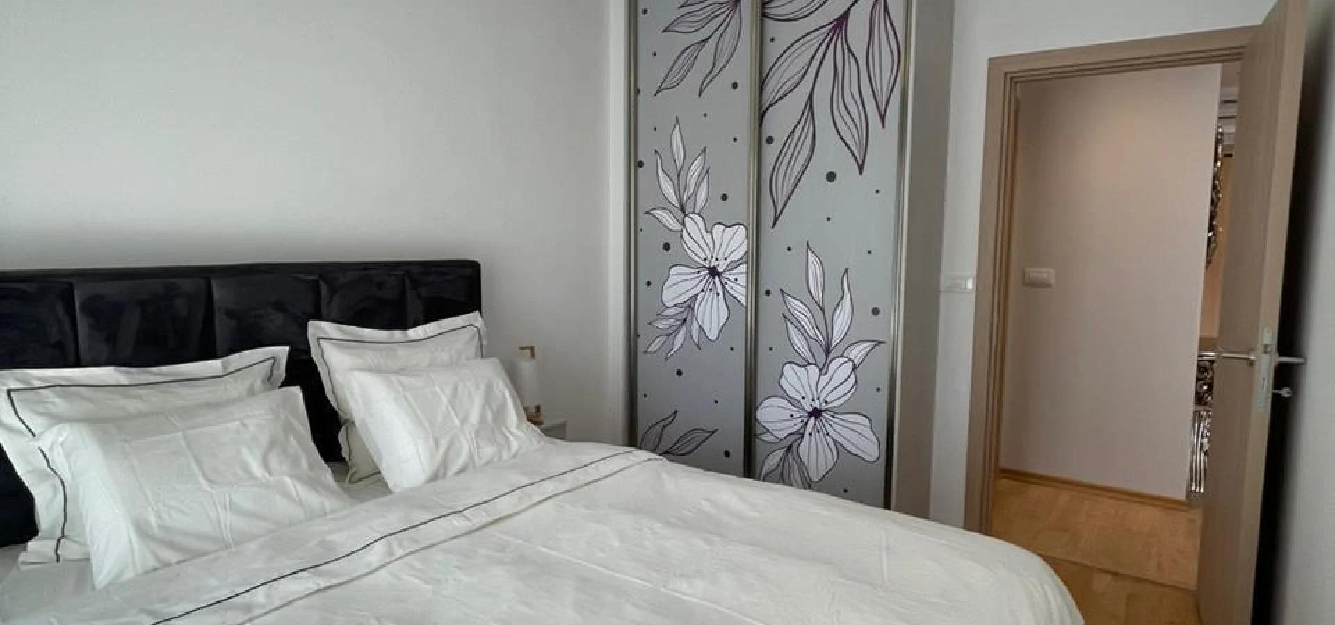 Budva'da 1 + 1 daire Old Backery