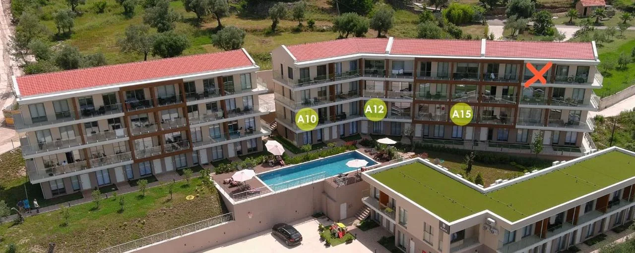 Kotor Kavač'ta Deniz Manzaralı Stüdyo Daire