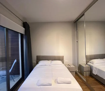 Kotor Kavač'ta Deniz Manzaralı Stüdyo Daire