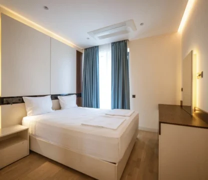 Budva Becici'de Spa Sauna, Spor Salonu Bulunan lüks binada 1+1 ve 2+1daireler