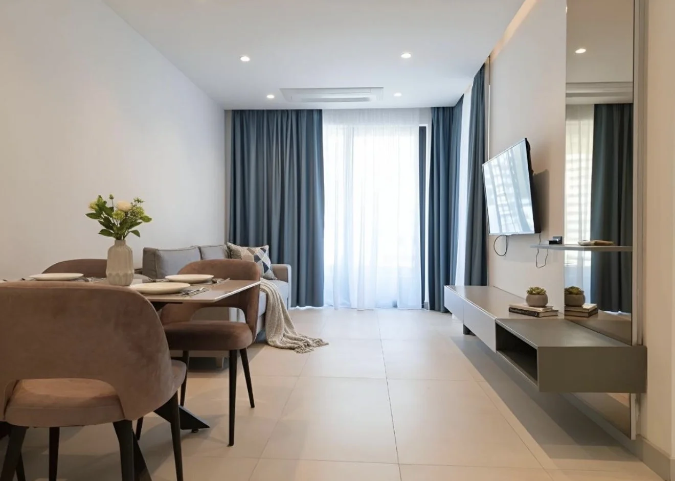 Budva Becici'de Spa Sauna, Spor Salonu Bulunan lüks binada 1+1 ve 2+1daireler