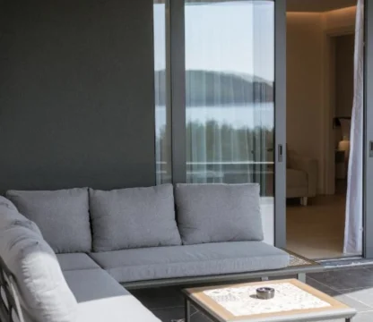 Budva Becici'de Spa Sauna, Spor Salonu Bulunan lüks binada 1+1 ve 2+1daireler