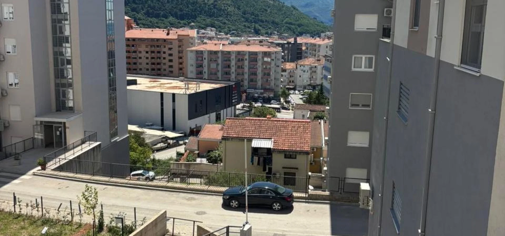 Budva'da Dubovica Lux 1 + 1 daire